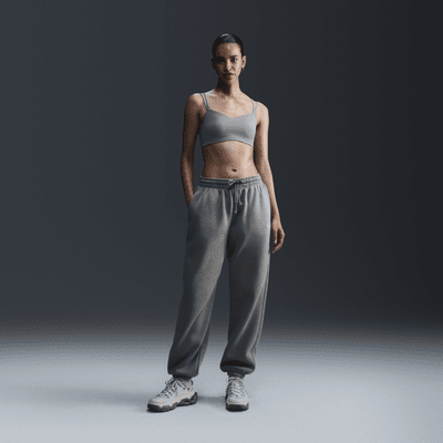 Nike Zenvy StrappyGepolsterter Sport-BH mit leichtem Halt Günstig kaufen