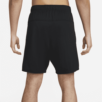 Nike TotalityVielseitige Dri-FIT Herrenshorts ohne Futter (ca. 18 cm) Blitzangebot