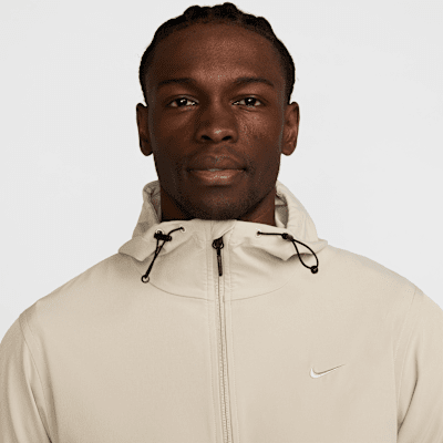 Nike UnlimitedVielseitige Repel-Jacke mit Kapuze für Herren 50% Rabatt für begrenzte Zeit