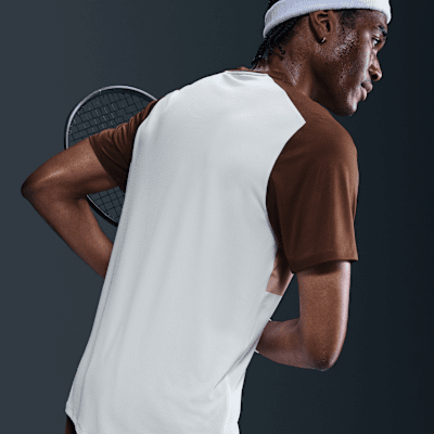 NikeCourt AdvantageTennisshirt (Herren) Weihnachtsangebot