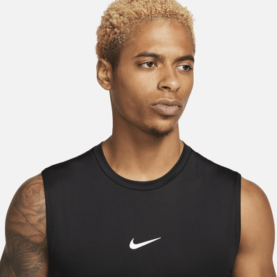 Nike ProÄrmelloses Dri-FIT Fitnessoberteil mit enger Passform für Herren Hotsell