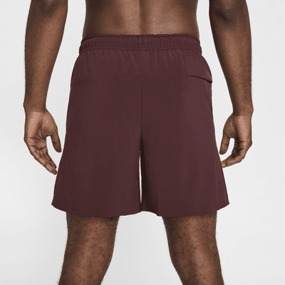 Nike UnlimitedVielseitige Dri-FIT Herrenshorts ohne Futter (ca. 18 cm) Meist gekauft