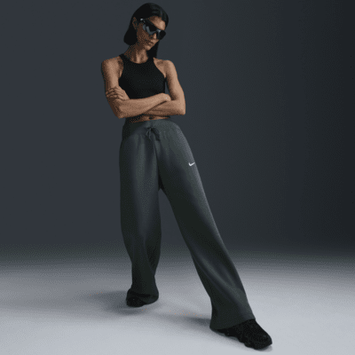 Nike Sportswear Phoenix FleeceDamen-Trainingshose mit hohem Taillenbund und weitem Bein Saisonschlussverkauf