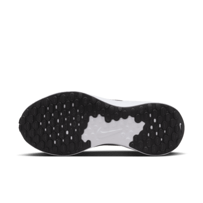 Nike Revolution 7Straßenlaufschuh (Damen) Fabrikladen