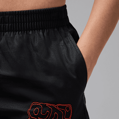JordanDamenshorts aus Webmaterial Tiefpreis