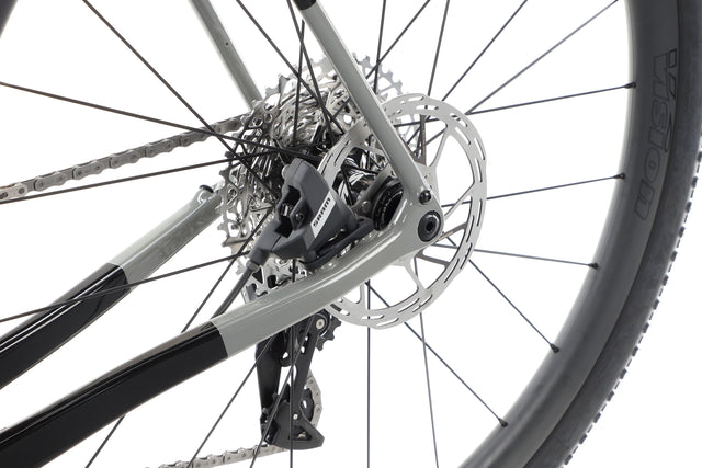 Haro Bikes Haro Bikes Buzzard Carbon 2 - Gloss Jet Black Grey / Copper &vert; fahrrad.de Speichern exportieren