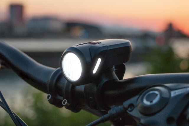 SIGMA Sigma Aura 35/Nugget II USB Beleuchtungsset &vert; fahrrad.de Weihnachtsangebot