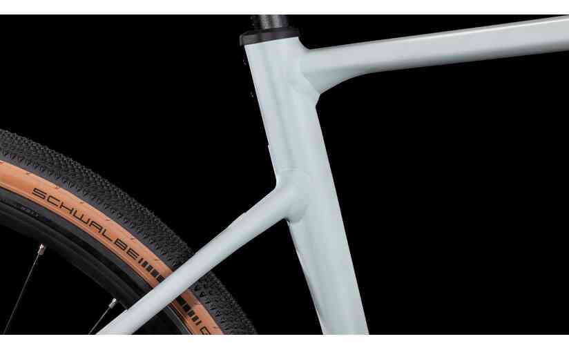 Cube Nuroad Race - 28 Zoll - Diamant - 2025 Lagerräumung