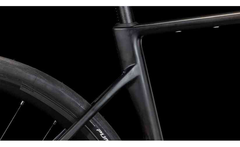Cube Attain C:62 Race - 28 Zoll - Diamant - 2025 Kauf eins, bekomm eins gratis