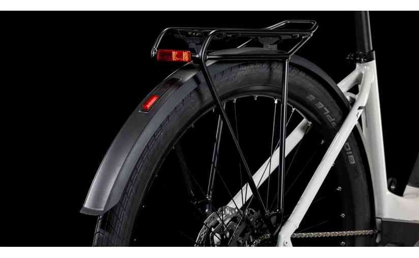 Cube Touring Hybrid ONE 625 - 625 Wh - 28 Zoll - Tiefeinsteiger - 2025 Sonderangebote