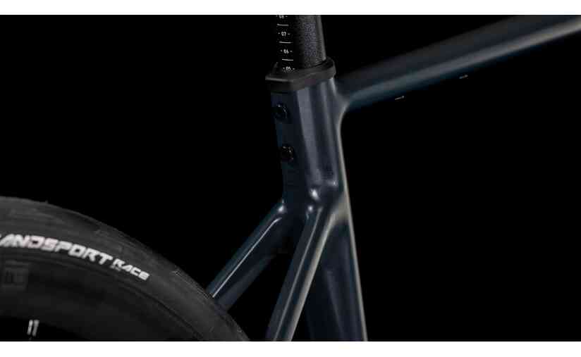 Cube Attain Race - 28 Zoll - Diamant - 2025 50% Rabatt mit kostenlosem Versand
