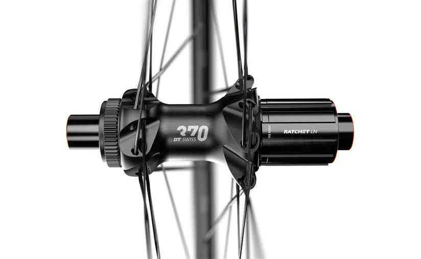 DT Swiss E 1800 Spline DB 30 29"- Hinterrad Shimano ROAD Räumungsverkauf
