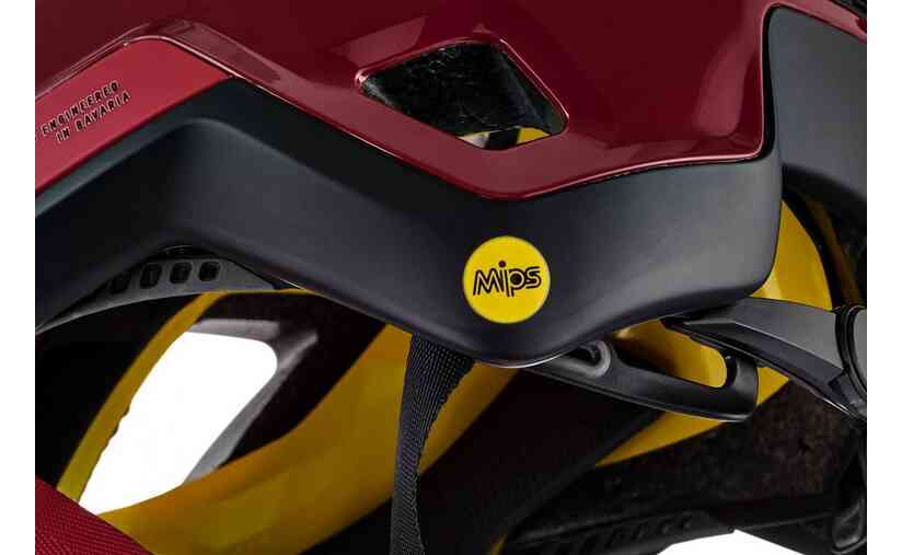 Cube Helm Strover Black Friday